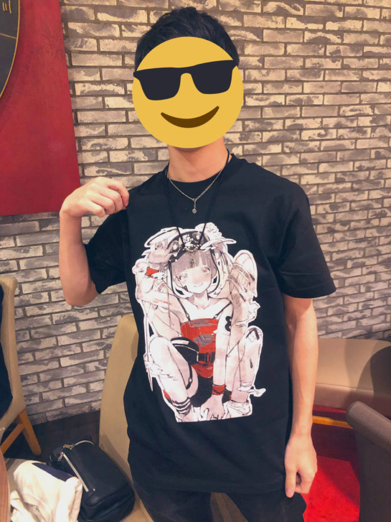 KaSumi_Ao (@KaSumi_Ao_021) modeling Kikiyu VIRTUAL REALI-T vol2 shirt