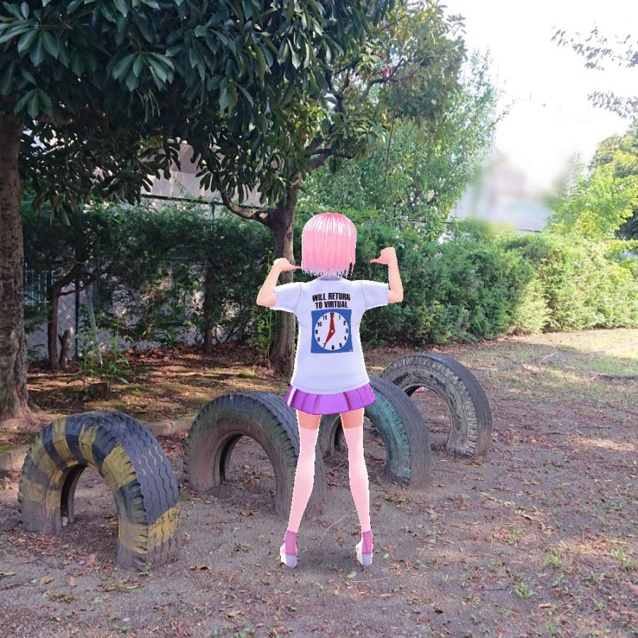 Maple @maplewalnut63 next to tires posing in itopoid VIRTUAL REALI-T vol2 T-shirt